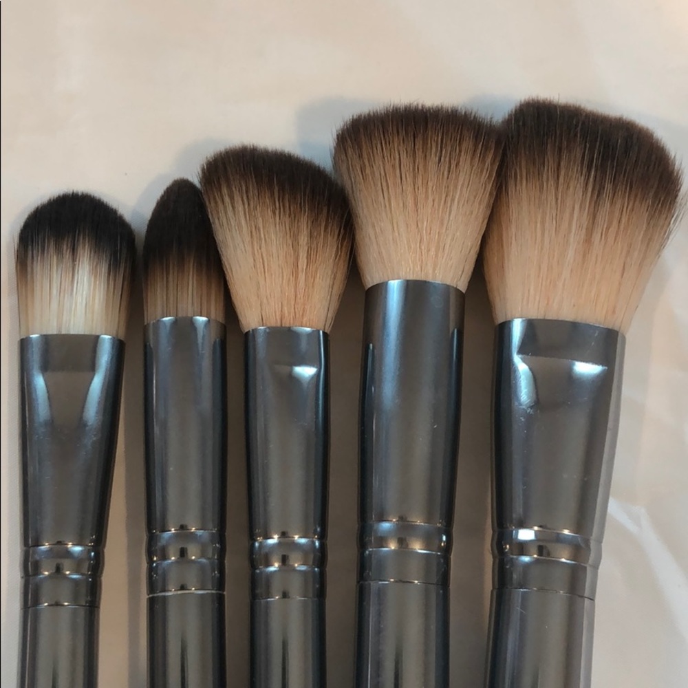 Set of 11 makeup brushes +1 - Picture 2 of 3